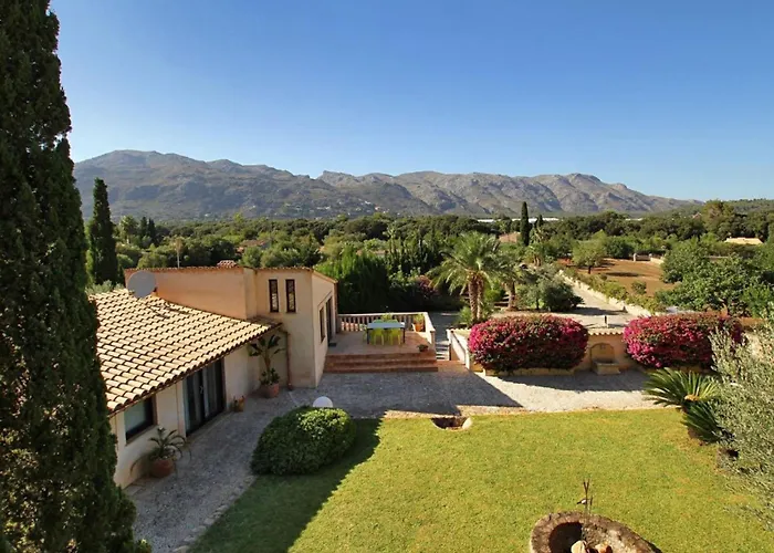 Hébergement de vacances Llop- Wunderschoene Moderne Mit Sauna By Interhome