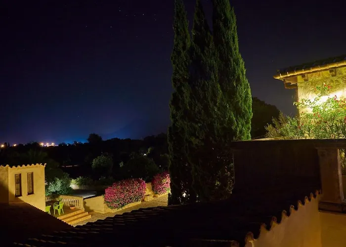 Hébergement de vacances Llop- Wunderschoene Moderne Mit Sauna By Interhome *