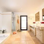 Llop- Wunderschoene Moderne Mit Sauna By Interhome Casa de Férias Pollença